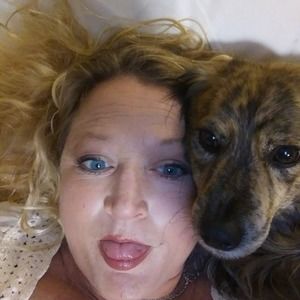 Meet your Posher, Sherry